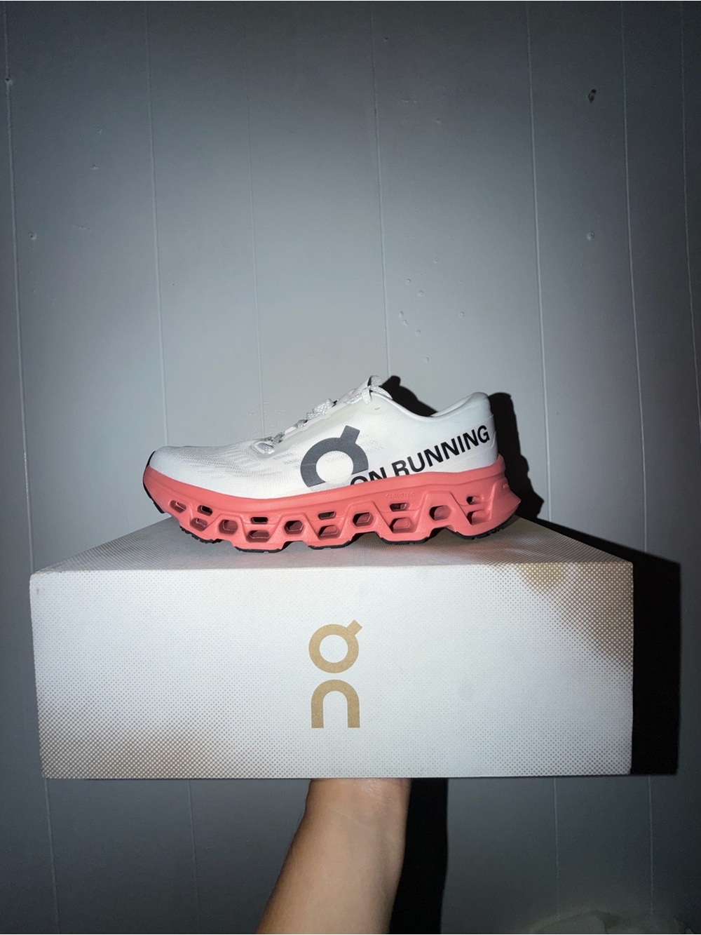 Men On Running CloudMonsters 3 size 8